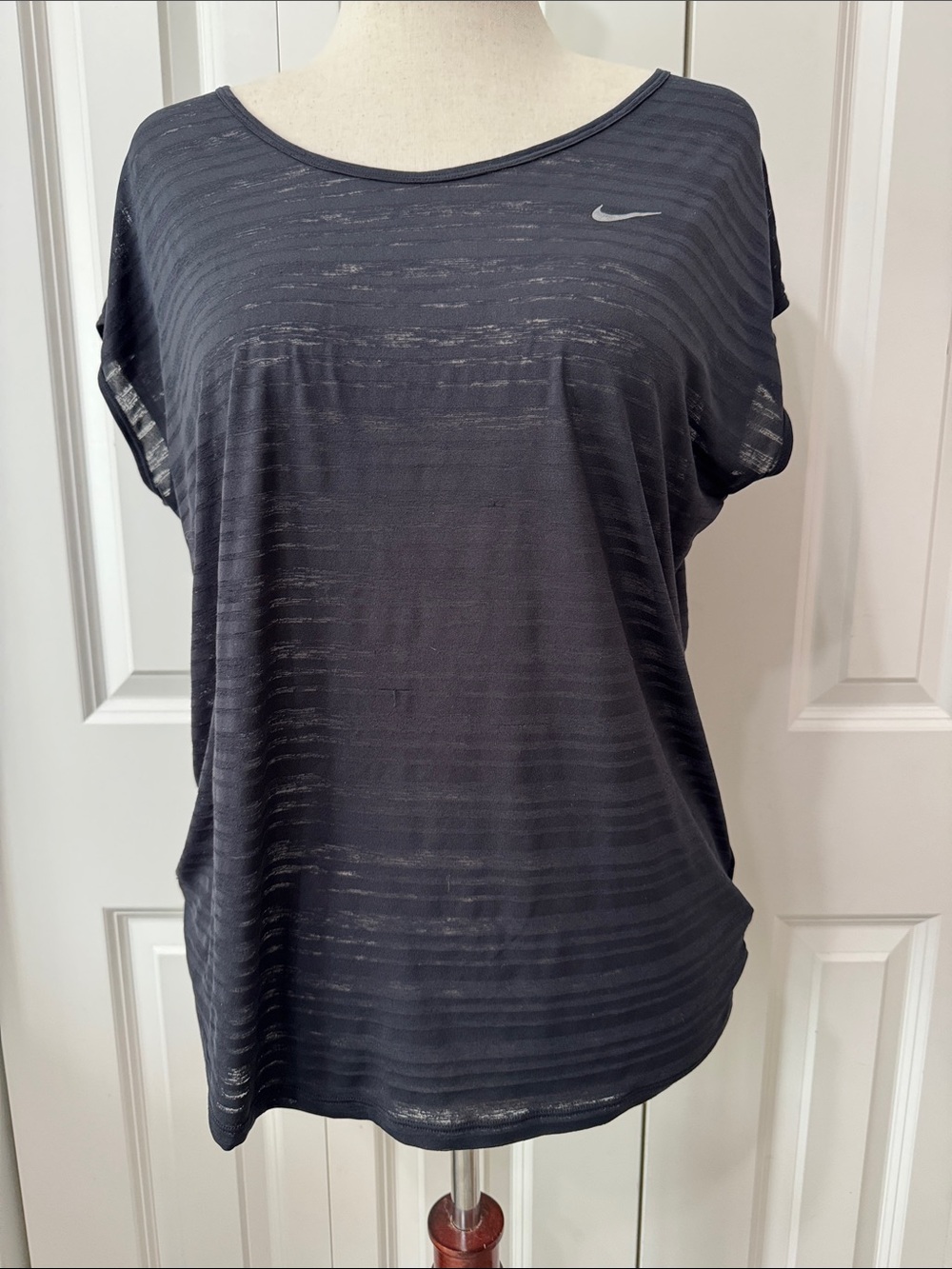 Nike Women's Black Sheer Stripe Short Sleeve Tee